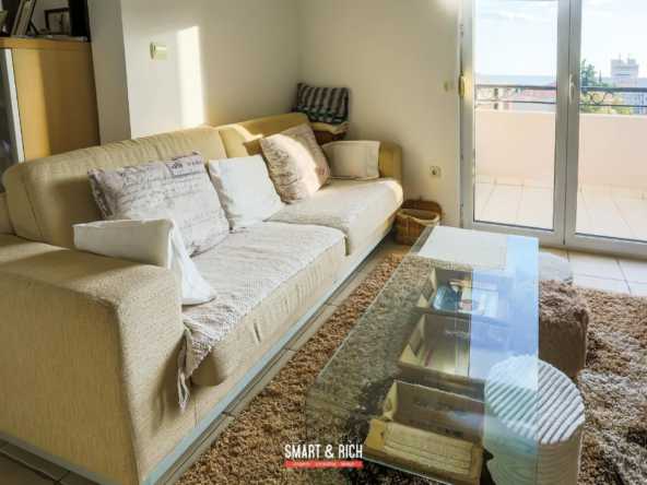 Wohnung 2-stöckig, 6 Schlafzimmer, 200m2 in Becici